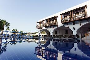 Costa Bitezhan Hotel
