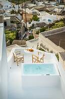 Fava Eco Suites