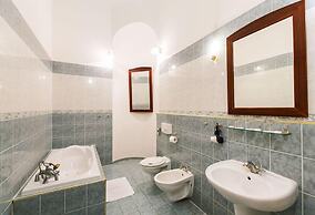 Hotel U Zlateho Jelena