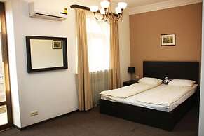 City Centre Hotel