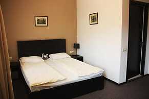 City Centre Hotel