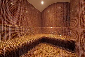 Duqqan Deluxe Hotel