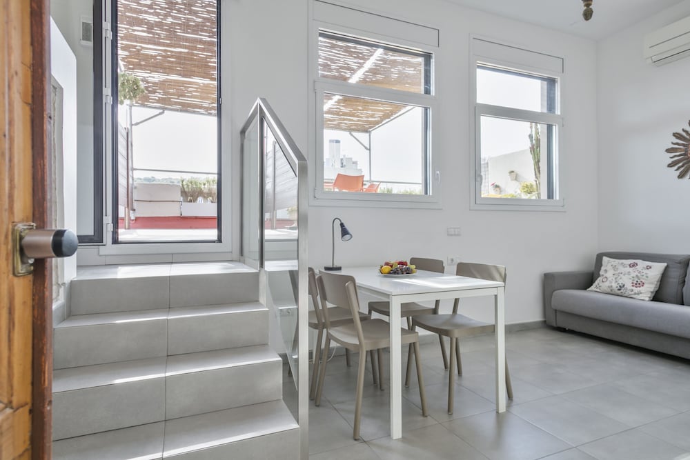 Stay Together Barcelona Apartments