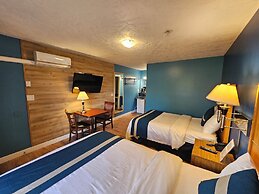 Harbour Light Motel