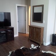 Western Hotel & Executive Suites