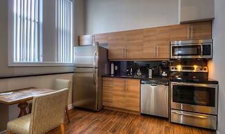 Western Hotel & Executive Suites