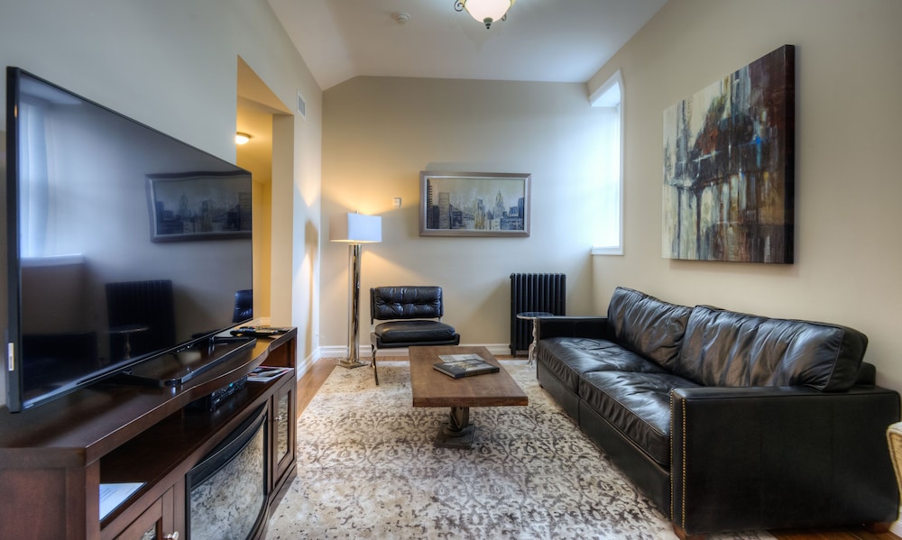 Western Hotel & Executive Suites