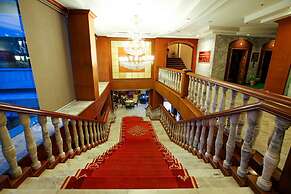 Kosa Hotel & Shopping Mall
