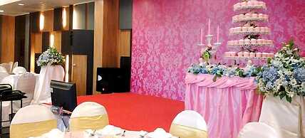 Mantra Varee Hotel