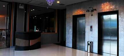 Mantra Varee Hotel