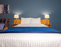 Ocean Crest Motel