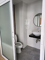 B & B Patong Beach House