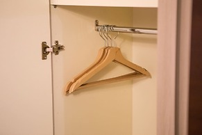 Mikale Rooms