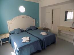Hostal Villa Maruja