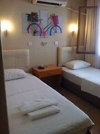 Eren Otel Çeşme