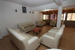 Eren Otel Çeşme