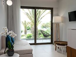 Marinos Beach Hotel