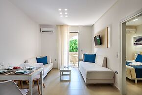 Marinos Beach Hotel