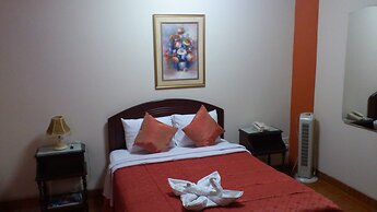 Suite Plaza Hotel Residencial