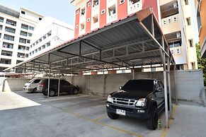 Thanaphat Songkhla