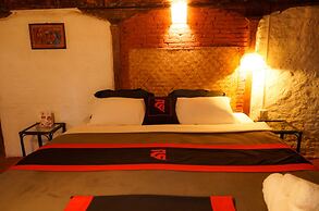 Hira Guest House