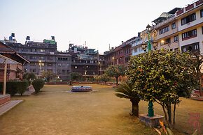 Hira Guest House