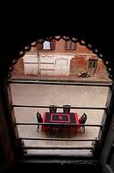 Hira Guest House