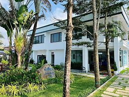 Sea Breeze Resort