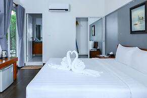 Sea Breeze Resort