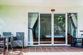Sea Breeze Resort