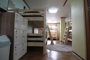 Empathy Guesthouse - Hostel