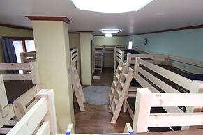Empathy Guesthouse - Hostel