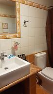 Epavlis Boutique Suites