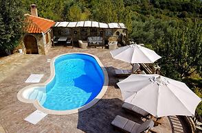 Vatellis Villas