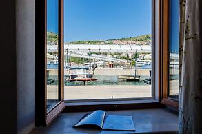 Orka Apartments