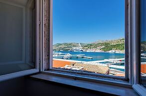 Orka Apartments