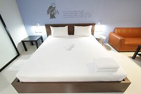 Eazy Motel Bangna
