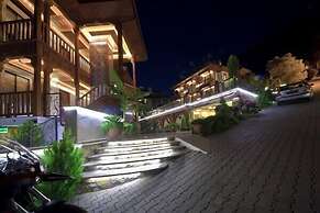 Otel Azmakhan