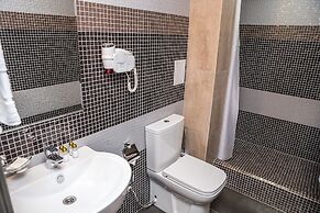 Arbat Hotel