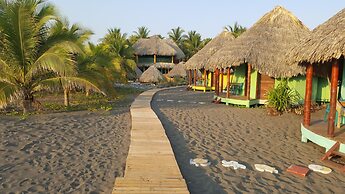 Eco Hotel Playa Quilombo de Curumbe