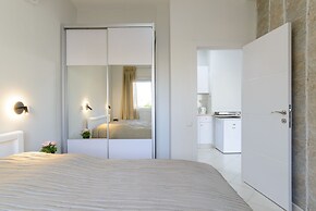 Sea Suites Apartments