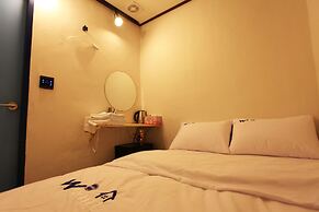 W mini hotel - Hostel