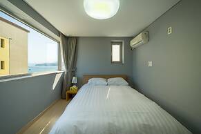 Tacet Pension