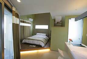 Tacet Pension