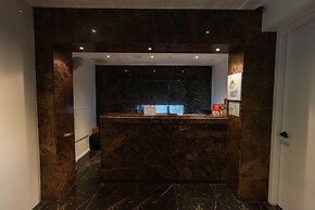 Hotel Amare