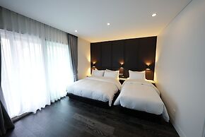 Hotel Amare