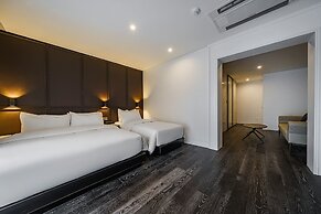 Hotel Amare