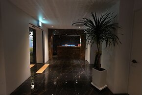 Hotel Amare