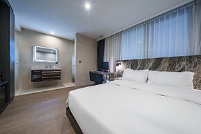 Hotel Amare