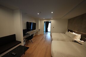Hotel Amare